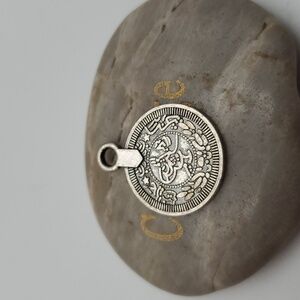Sterling Aztec coin charm pendant‎